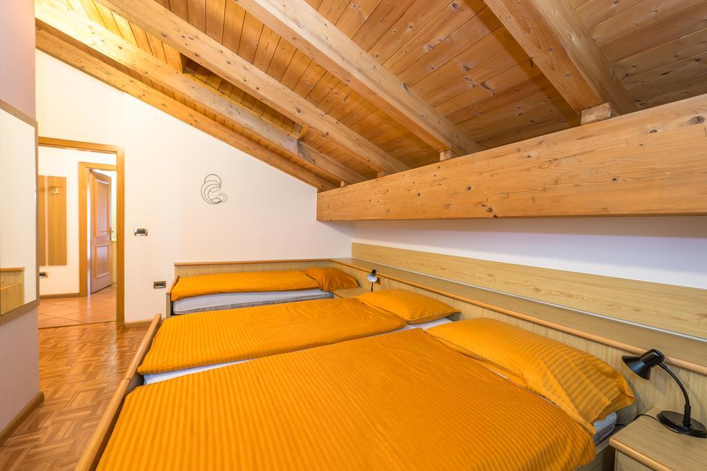 Appartamenti Cesa Crepa Neigra Canazei Exteriör bild