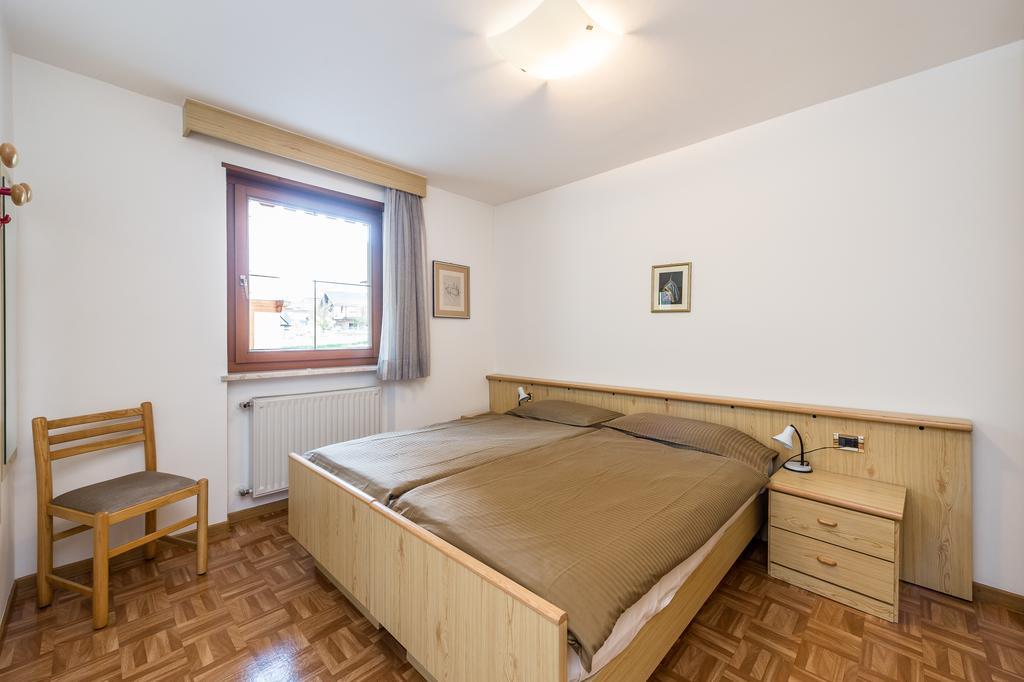 Appartamenti Cesa Crepa Neigra Canazei Exteriör bild